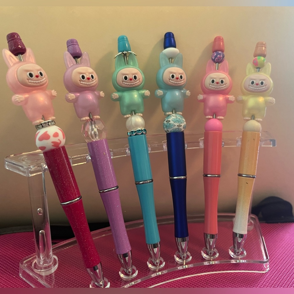 Labubu Character Pens Set. NWOT